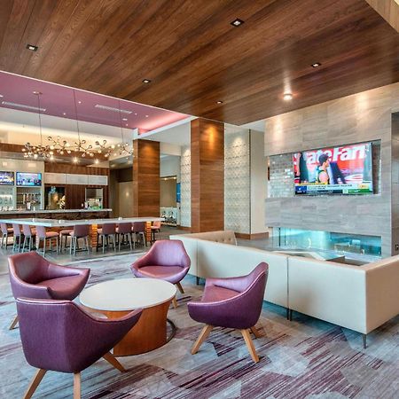 Courtyard By Marriott Raleigh Cary/Parkside Town Commons Hotel Екстериор снимка